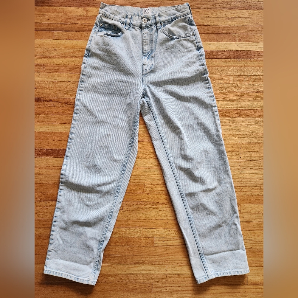 BDG High-Rise Baggy Jeans in Light Wash Blue